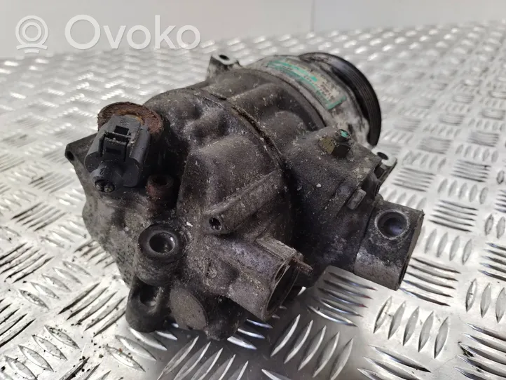 Volkswagen Touran I Compressore aria condizionata (A/C) (pompa) 1k0820803