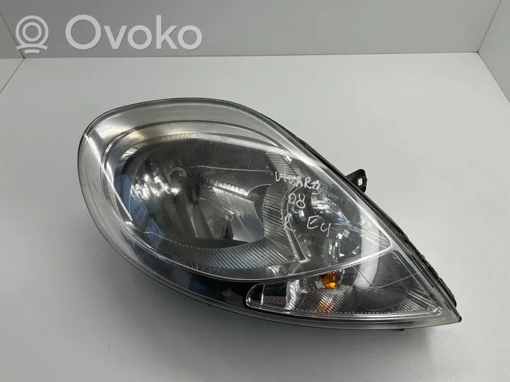 Opel Vivaro Lampa przednia 8200701356