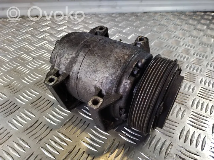 Volvo XC90 Compressore aria condizionata (A/C) (pompa) 30761888