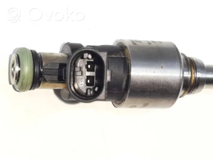 Hyundai Tucson TL Injecteur de carburant 353102B360