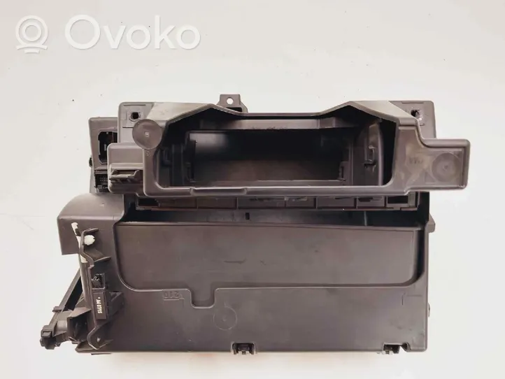 Seat Leon (5F) Hansikaslokero 5F1857095G