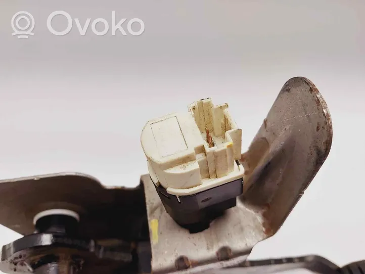 Dacia Dokker Brake pedal 180205353R
