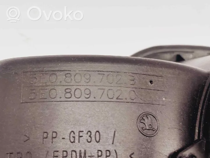 Skoda Octavia Mk3 (5E) Degalų bako dangtelis 5E0809702