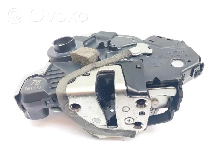 Lexus RX 450H Serratura portiera anteriore 6904048071