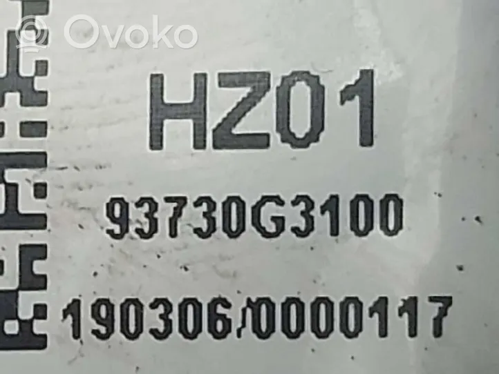 Hyundai i30 Hätävilkkujen kytkin 93730G3100