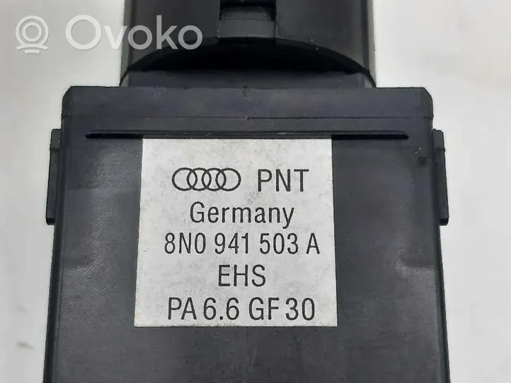 Audi TT Mk1 Interruptor de la calefacción de la luna/parabrisas 8N0941503A