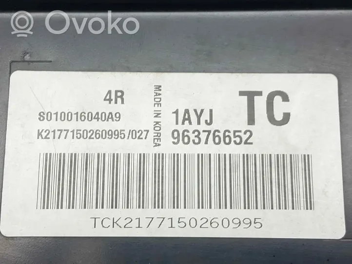 Chevrolet Aveo Calculateur moteur ECU 96376652