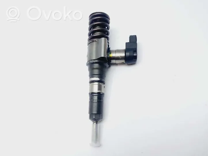 Volkswagen Passat Alltrack Injecteur de carburant 3G130073S