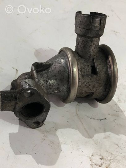 BMW 3 E92 E93 EGR valve 11727838028