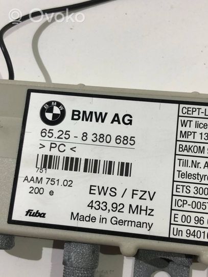 BMW 7 E38 Antennenverstärker Signalverstärker 65258380685