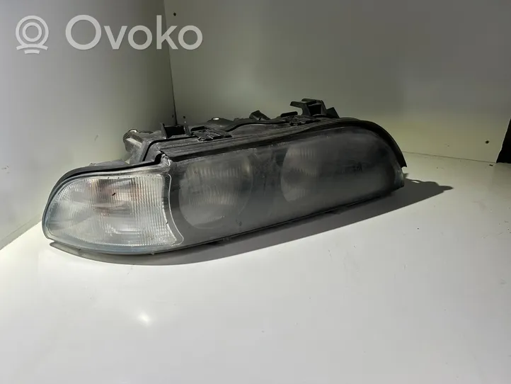 BMW 5 E39 Lampa przednia 206549d1