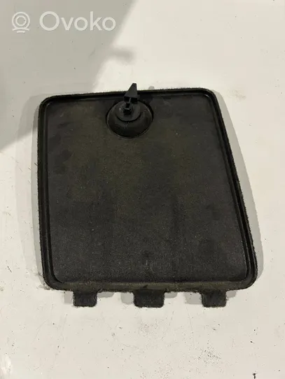 Volkswagen PASSAT B6 Panel embellecedor lado inferior del maletero/compartimento de carga 1J0867468