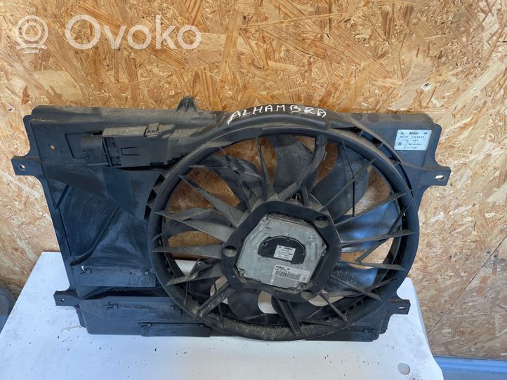 Volkswagen Crafter Radiator cooling fan shroud 7M3121203G