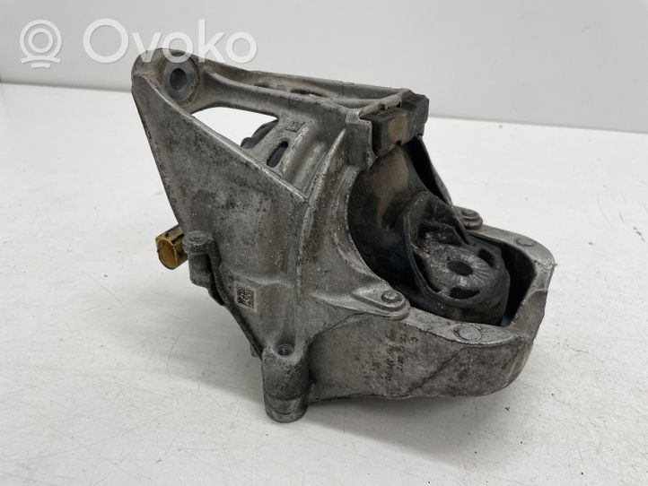 Audi A5 Wspornik / Mocowanie silnika 4M0199371