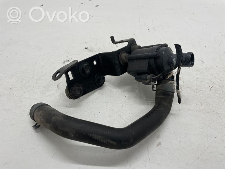 Audi A5 Electric auxiliary coolant/water pump 06H121601N