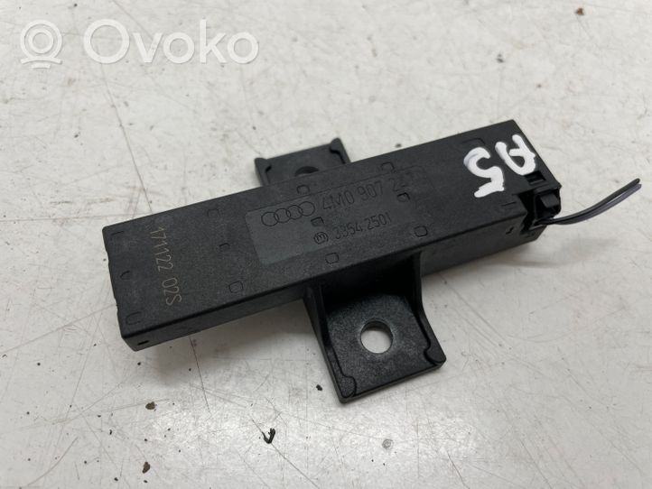 Audi A5 Module de contrôle sans clé Go 4M0907247