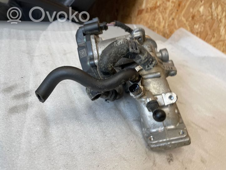 Audi Q3 8U Clapet d'étranglement 04L128063T