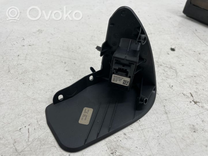 BMW 7 G11 G12 Interruttore a pulsante apertura portellone posteriore/bagagliaio 9299459