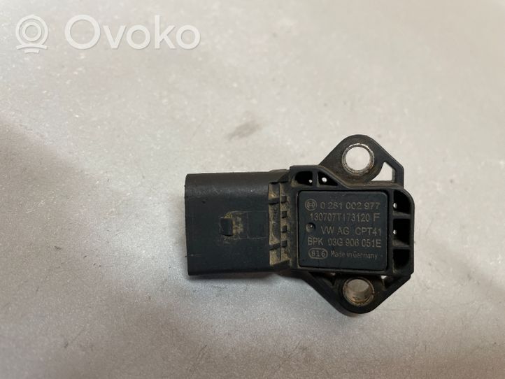 Volkswagen PASSAT B8 Air pressure sensor 03G906051E