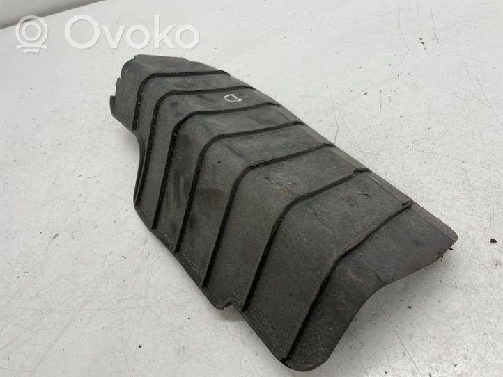 Audi A4 S4 B9 Priekinės važiuoklės dugno apsauga 8W0505416D