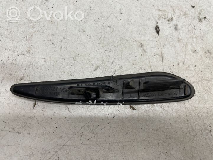 BMW 3 G20 G21 Moulure inférieure de pare-chocs arrière 51128075817