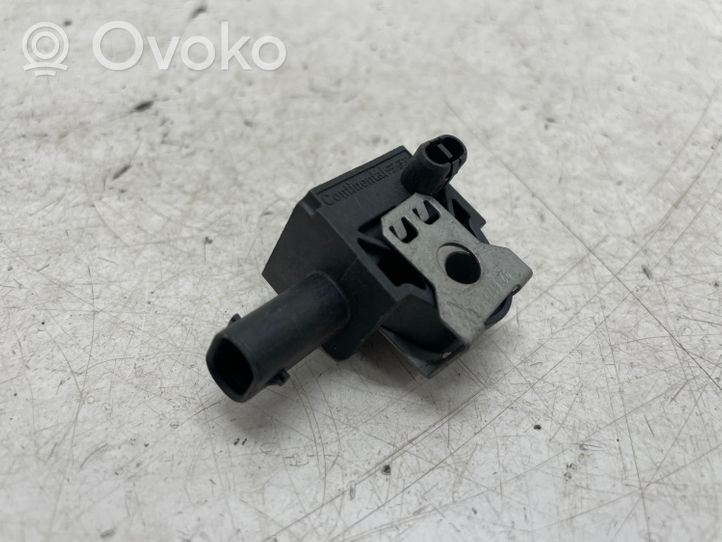 BMW X5 F15 Airbagsensor Crashsensor Drucksensor 9224177