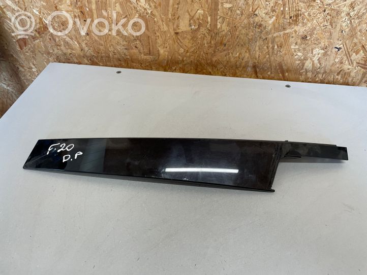 BMW 1 F20 F21 Rivestimento modanatura del vetro della portiera anteriore 7276962