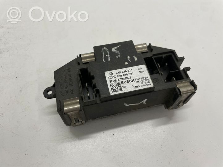 Audi A4 S4 B8 8K Lämpöpuhaltimen tuulettimen rele 8K0820521