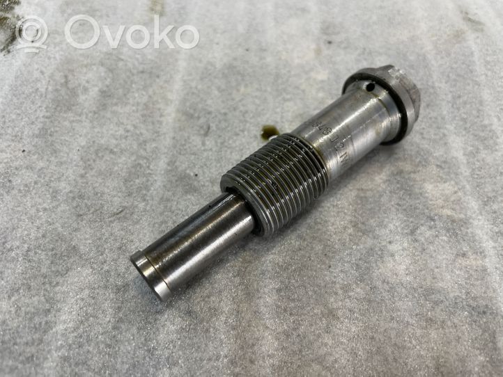 BMW 2 F46 Napinacz paska / łańcucha rozrządu 8631848