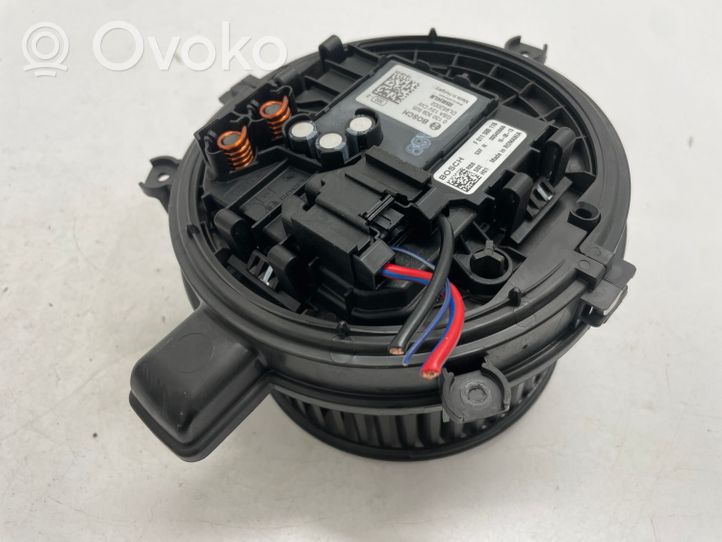 Opel Astra K Ventola riscaldamento/ventilatore abitacolo 0130309505