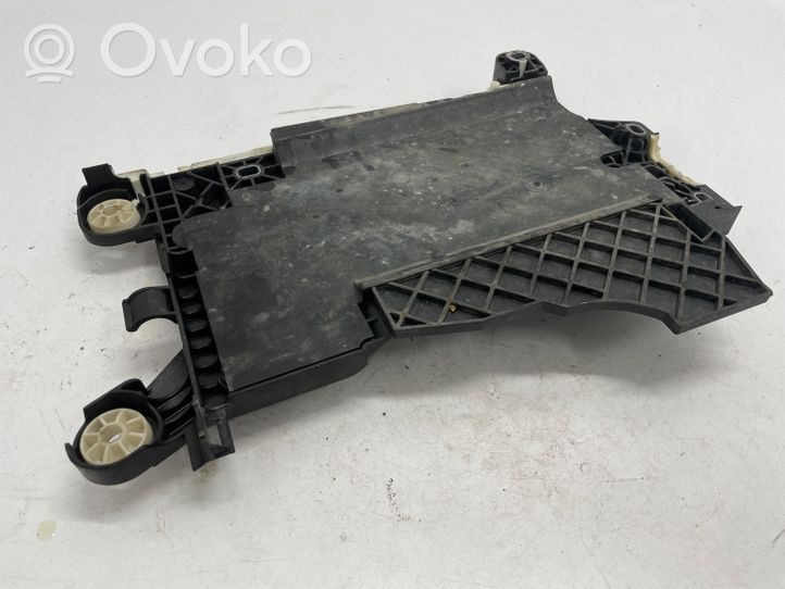 BMW 1 F40 Battery tray 9387574