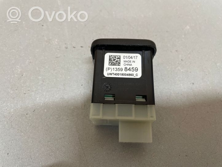 Opel Insignia B USB-pistokeliitin 13598459