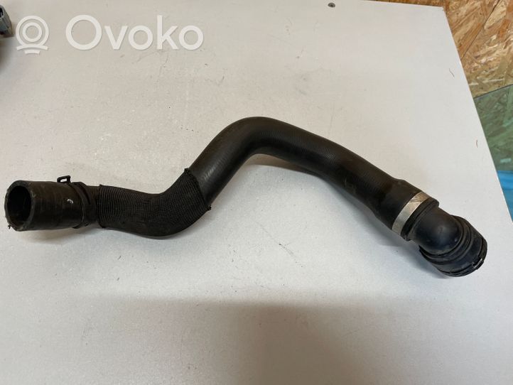 Opel Insignia B Tubo flessibile del liquido di raffreddamento del motore 39087124