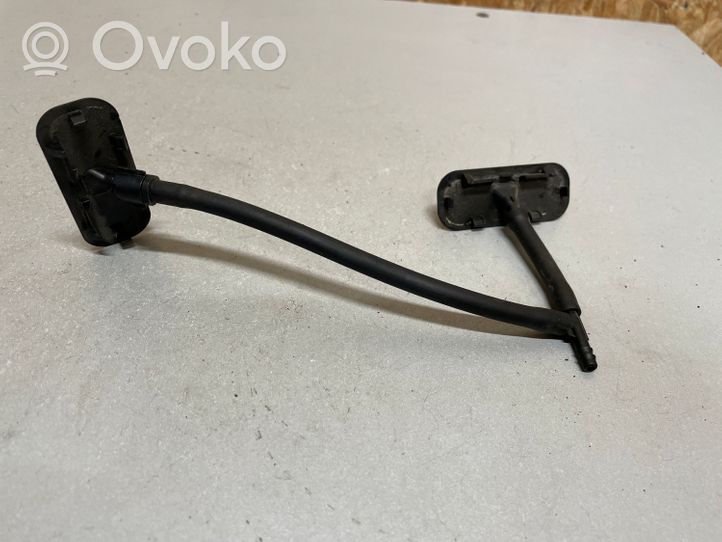 Opel Astra K Windshield washer spray nozzle 13390451