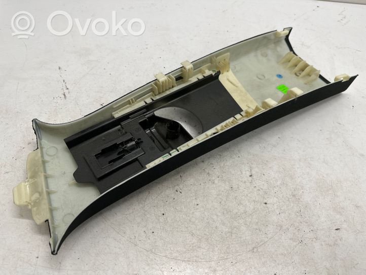 Mercedes-Benz ML W166 Rivestimento montante (B) (superiore) A1666904625