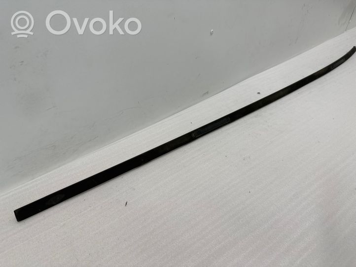 Opel Corsa D Roof trim bar molding cover 13188247