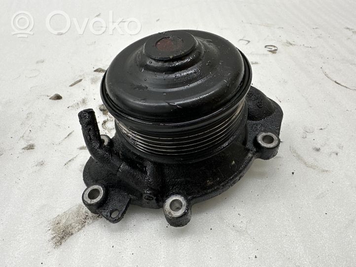 Mercedes-Benz S W221 Pompe de circulation d'eau A6422002001