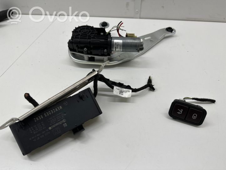 Mercedes-Benz S W222 Kit idraulico del portellone posteriore A2228200442