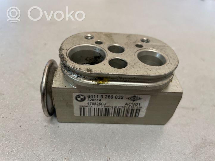 BMW 3 F30 F35 F31 Air conditioning (A/C) expansion valve 9289832