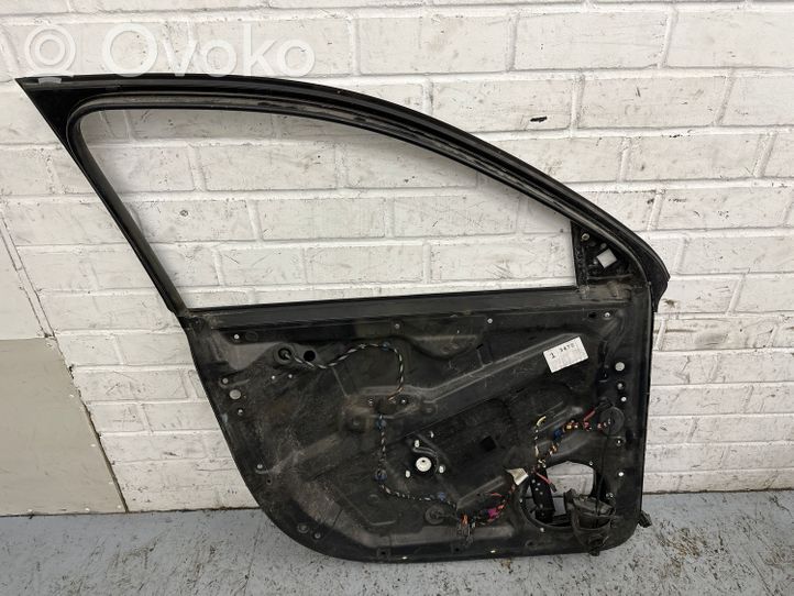 Volkswagen Touareg I Front window lifting mechanism without motor 