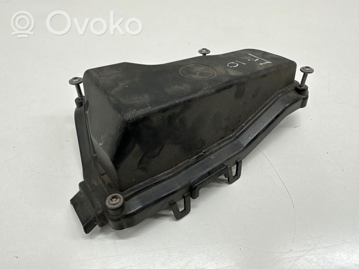 BMW 5 F10 F11 Coperchio scatola dei fusibili 7555155