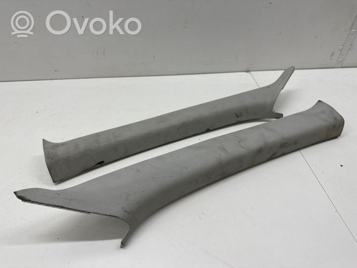 Skoda Octavia Mk3 (5E) Osłona słupka szyby przedniej / A 