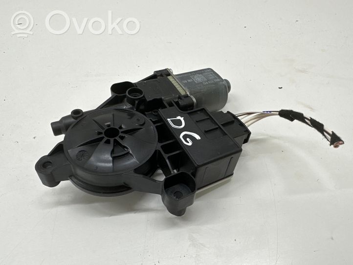 Volkswagen Golf Sportsvan Rear door window regulator motor 5Q0959812