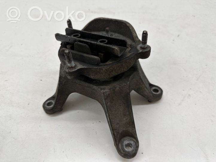 Audi A6 S6 C7 4G Supporto della scatola del cambio 8K0399151