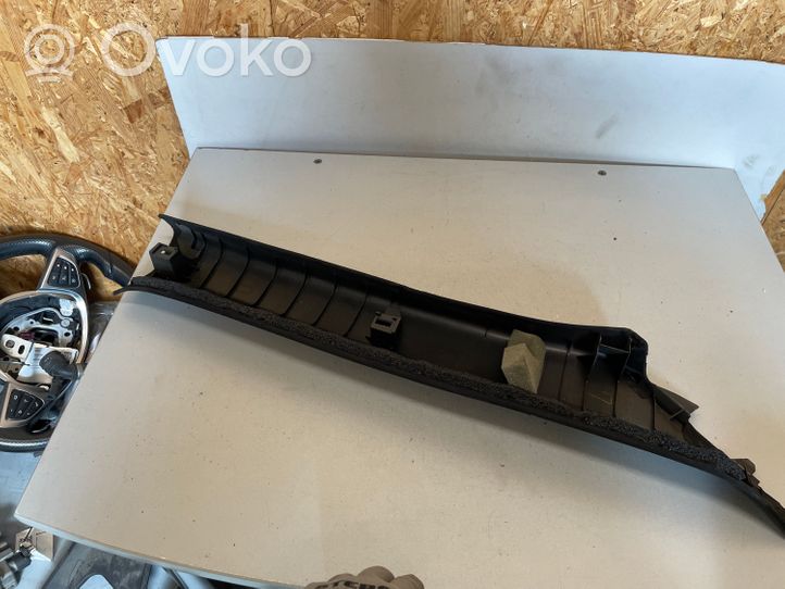 Toyota RAV 4 (XA40) Rivestimento montante (A) 6222042080