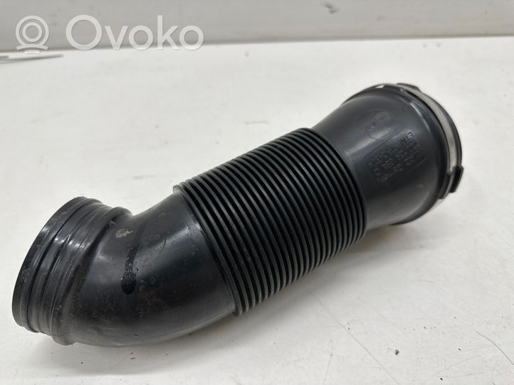 Skoda Karoq Air intake duct part 5Q0129684C