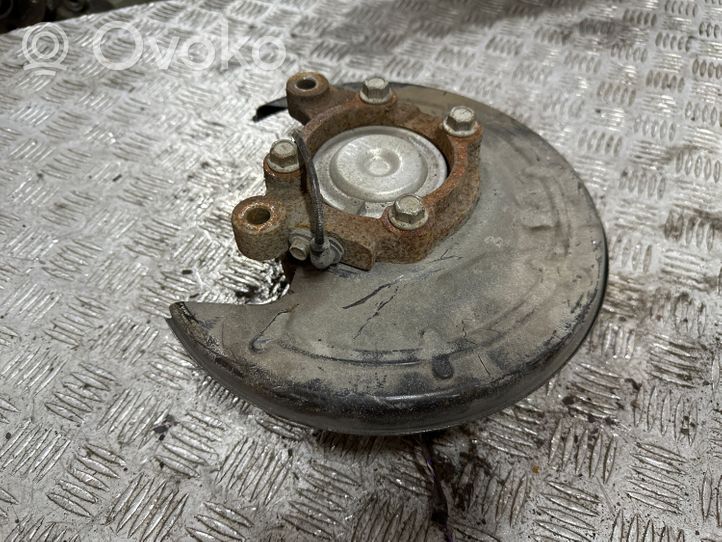 Opel Astra K Rear wheel hub 39151016