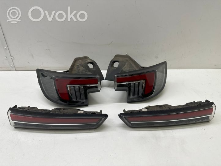 Opel Mokka B Set di luci posteriori 9833721980