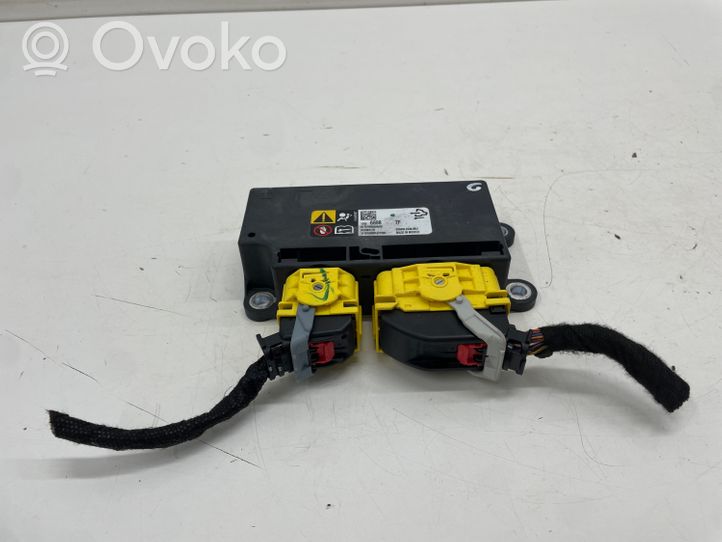 Opel Insignia B Airbag control unit/module 13526698