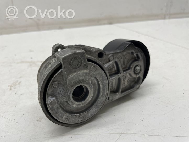 Opel Insignia B Napinacz paska alternatora 55570067